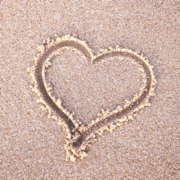 Hart in het zand
