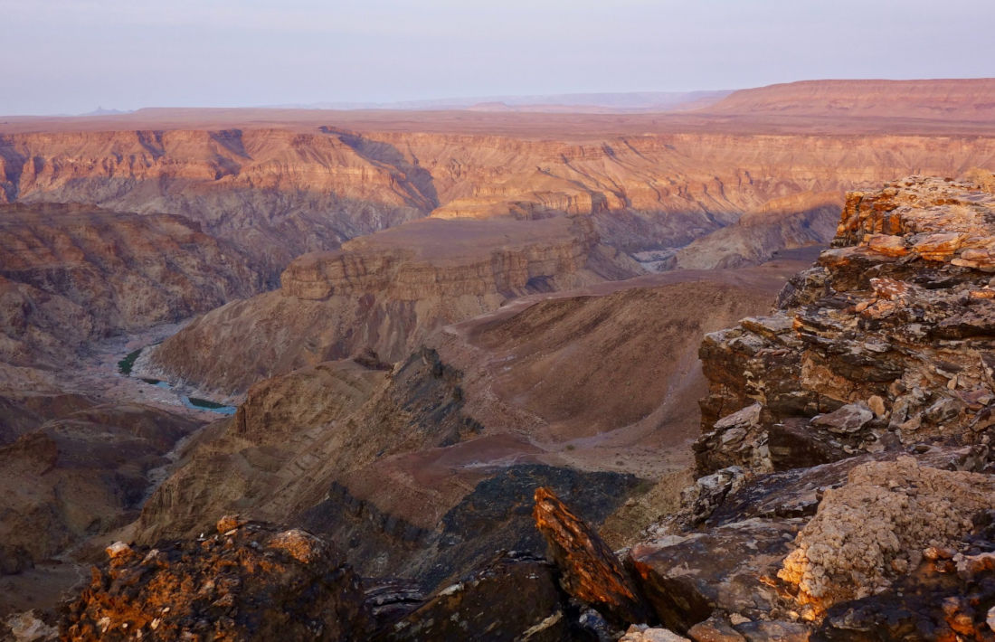 Avond bij de Fish River Canyon in Namibie