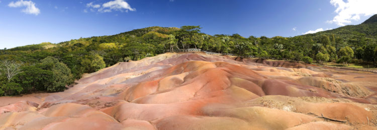 Kleurrijke rotsen binnenland Mauritius