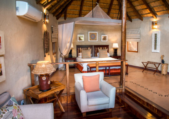 Lukimbi Safari Lodge suite