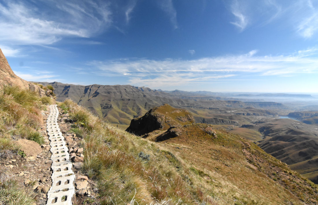 Wandelroute naar top Amphitheater in Drakensbergen