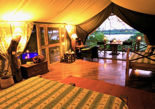 Tent bij Rufiji River Camp