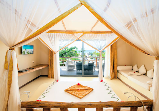 Deluxe Ocean view suite Gold Zanzibar