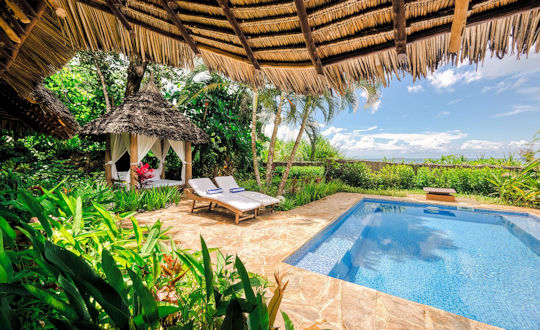 Prive zwembad tijdens luxe reis Zanzibar