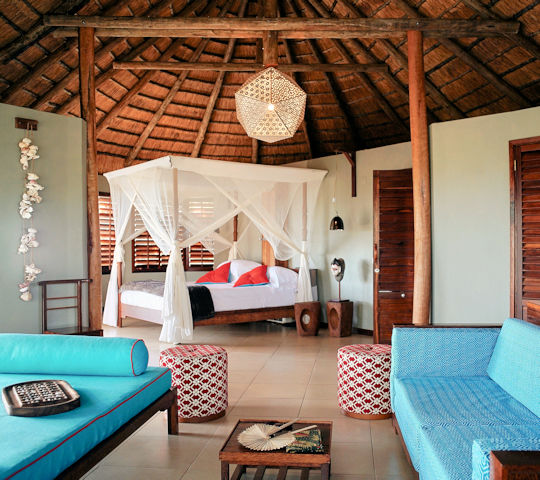 Lagoon Villa slaapkamer bij Coral Lodge Mozambique