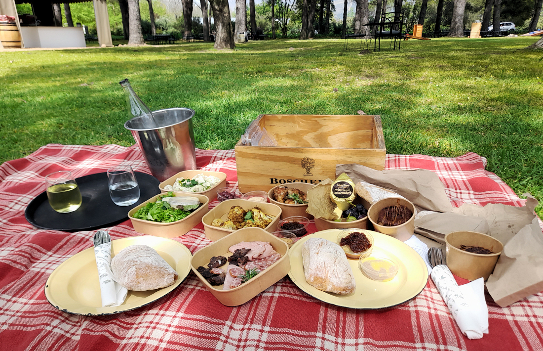 Picknicken bij Boschendal Wine Estate in Zuid Afrika